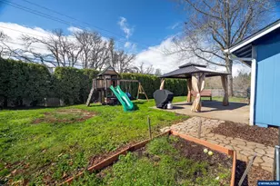 5183 Fort Rock Ave SE, Salem, OR 97306 - Photo 31