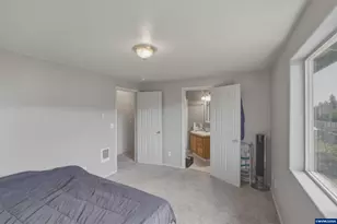 1298 Kees St, Lebanon, OR 97355 - Photo 39