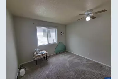 5923 Rhinestone Ct SE, Salem, OR 97306 - Photo 19