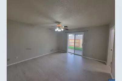 5923 Rhinestone Ct SE, Salem, OR 97306 - Photo 13