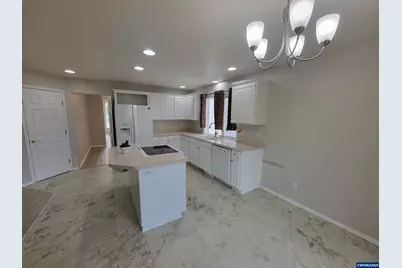 5923 Rhinestone Ct SE, Salem, OR 97306 - Photo 7