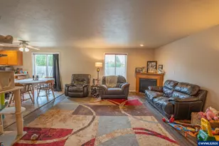 479 S 5th St, Jefferson, OR 97352 - Photo 13