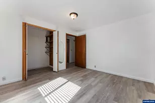 38255 Robinson Dr, Scio, OR 97374 - Photo 23