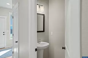 5781 NW Torchcrest Pl, Corvallis, OR 97330 - Photo 7