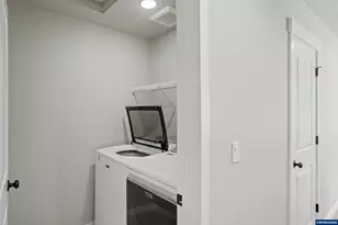 5781 NW Torchcrest Pl, Corvallis, OR 97330 - Photo 37