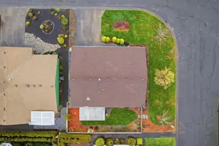 1967 Astor Way, Woodburn, OR 97071 - Photo 37