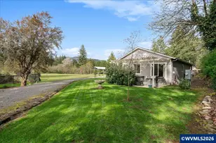 622 SE 4th Ave, Mill City, OR 97360 - Photo 35