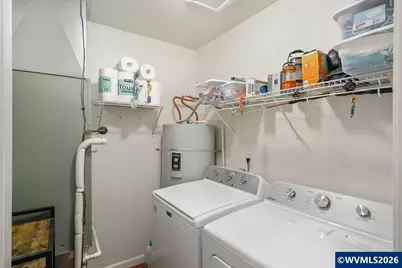 622 SE 4th Av, Mill City, OR 97360 - Photo 33