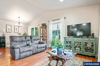 622 SE 4th Av, Mill City, OR 97360 - Photo 19