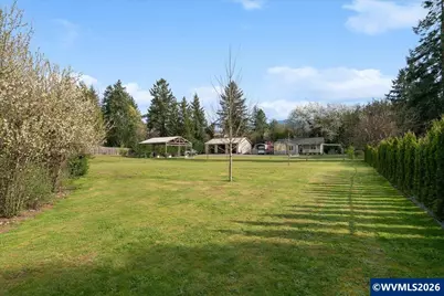 622 SE 4th Av, Mill City, OR 97360 - Photo 39