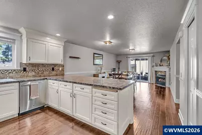 4460 Morfitt St, Hubbard, OR 97032 - Photo 13