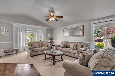 4460 Morfitt St, Hubbard, OR 97032 - Photo 5