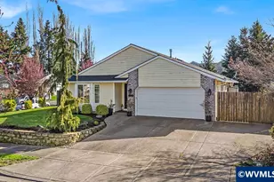 4460 Morfitt St, Hubbard, OR 97032 - Photo 1