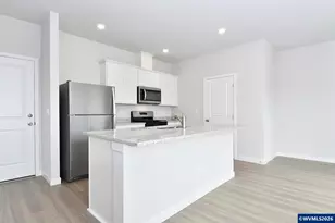 1343 Owl Ave, Woodburn, OR 97071 - Photo 7