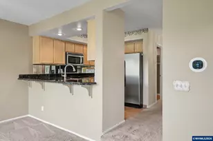 2345 Crestview Dr S, Salem, OR 97302 - Photo 17