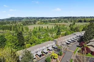 2345 Crestview Dr S, Salem, OR 97302 - Photo 7
