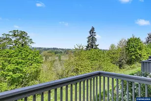2345 Crestview Dr S, Salem, OR 97302 - Photo 29