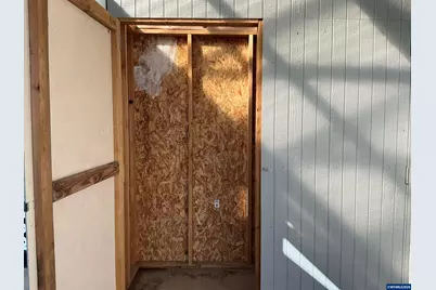 5422 Portland #67 Rd NE, Salem, OR 97305 - Photo 17