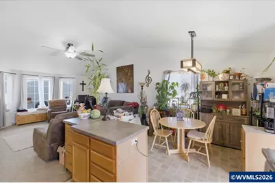 1066 Kees St, Lebanon, OR 97355 - Photo 7