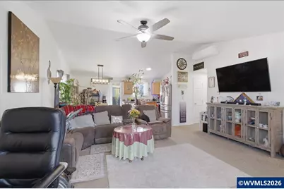 1066 Kees St, Lebanon, OR 97355 - Photo 5