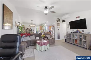 1066 Kees St, Lebanon, OR 97355 - Photo 5