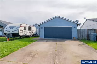 1066 Kees St, Lebanon, OR 97355 - Photo 1