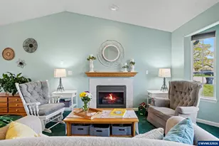 2835 Bridlewood Lp SE, Albany, OR 97322 - Photo 3