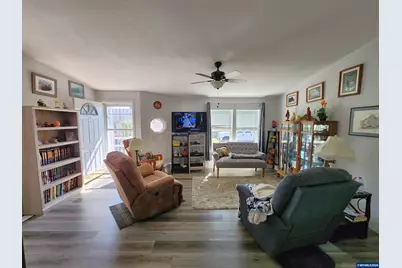 3025 Hollyridge Lp NE, Salem, OR 97305 - Photo 5