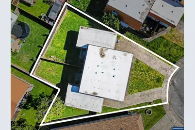 1470-1472 NW 20th Pl, Corvallis, OR 97330 - Photo 3