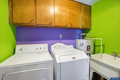 784 Dalke East St, Monmouth, OR 97361 - Photo 19
