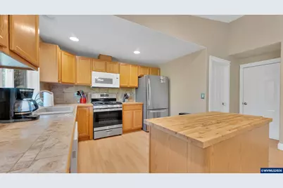 5133 Sycan SE Ct, Salem, OR 97306 - Photo 7