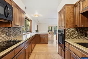 34880 NE Corral Creek Rd, Newberg, OR 97312 - Photo 7