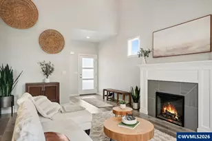 213 NW Royal Av, Dallas, OR 97338 - Photo 11