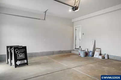 213 NW Royal Av, Dallas, OR 97338 - Photo 41