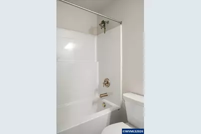 213 NW Royal Av, Dallas, OR 97338 - Photo 35