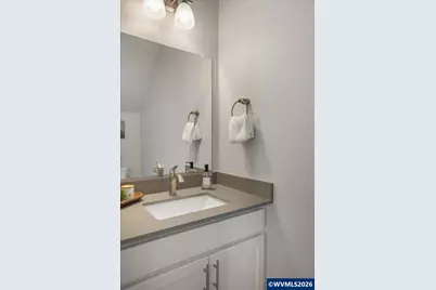 213 NW Royal Av, Dallas, OR 97338 - Photo 33