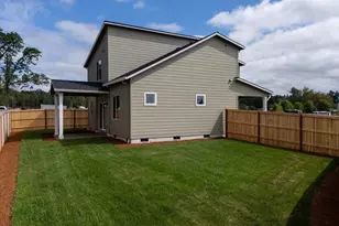 213 NW Royal Av, Dallas, OR 97338 - Photo 7