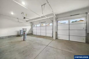 238 NW Newcastle St, Dallas, OR 97338 - Photo 35