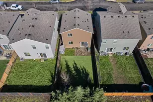 1986 NW 23rd St, McMinnville, OR 97128 - Photo 21