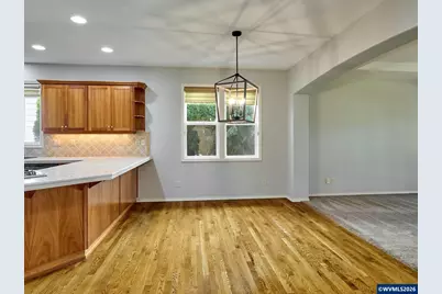 693 Fairwood, Woodburn, OR 97071 - Photo 11