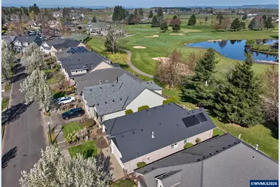 693 Fairwood, Woodburn, OR 97071 - Photo 37