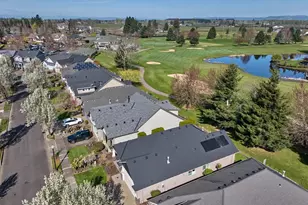 693 Fairwood, Woodburn, OR 97071 - Photo 37