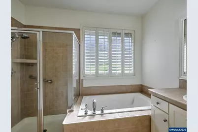 693 Fairwood, Woodburn, OR 97071 - Photo 19