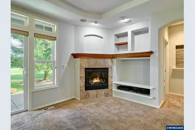 693 Fairwood, Woodburn, OR 97071 - Photo 13