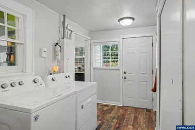 461 SW Court St, Dallas, OR 97338 - Photo 21