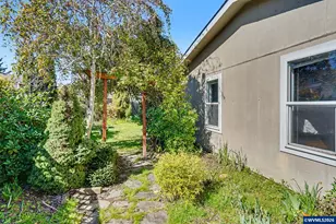 3452 Lake Vanessa Cir NW, Salem, OR 97304 - Photo 47