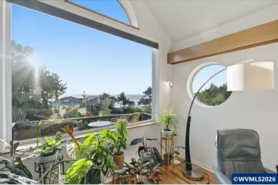 2540 NW Pacific St, Newport, OR 97365 - Photo 17