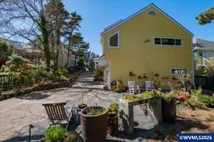 2540 NW Pacific St, Newport, OR 97365 - Photo 11