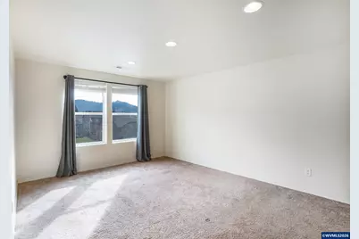 4680 Glacier Meadows Lp, Springfield, OR 97478 - Photo 45