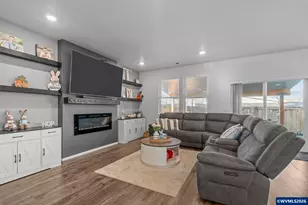 441 Himalaya St. NE, Salem, OR 97301 - Photo 9